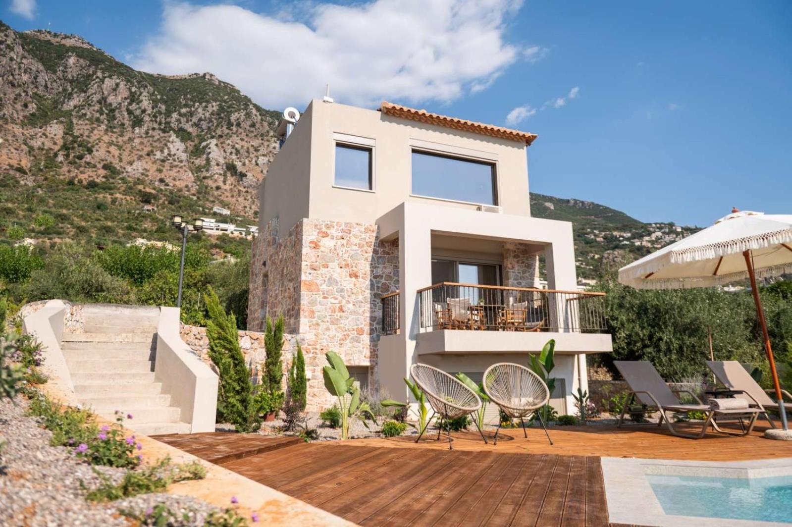 Petradi Suites Kalamata Exterior foto